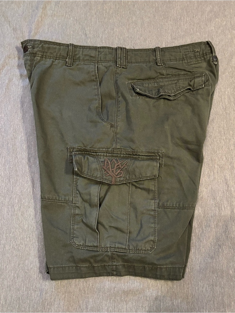 Timberland Vintage Olive Cargo Embroidered Hiking Shorts (Made in Egypt)